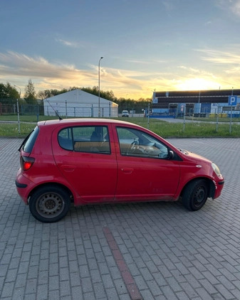 Toyota Yaris cena 2300 przebieg: 406000, rok produkcji 2004 z Gniewkowo małe 37